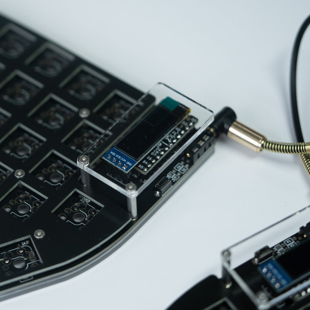 Lily 58 Pro Keyboard Assembled – Custom KBD